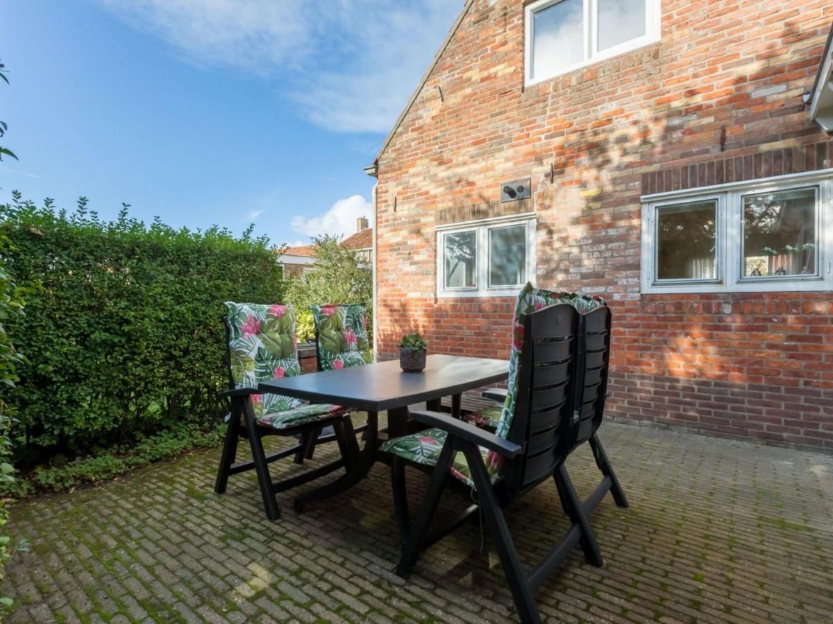 Quaint Holiday Home In Domburg With Terrace Exterior photo